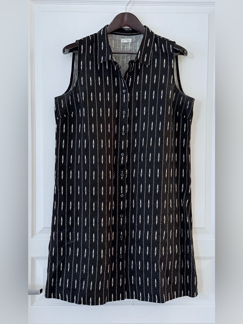 Garnet Hill Black Sleeveless Button Front Linen Dress with White Ikat Stripes